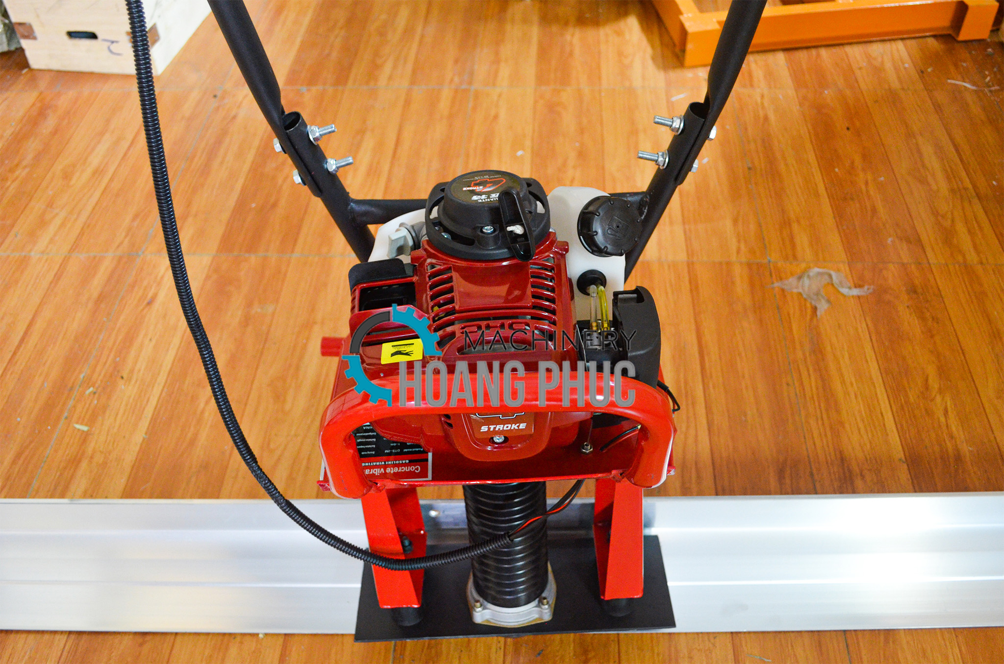 Máy Đầm Thước Thép Máy Đầm Thước Thép