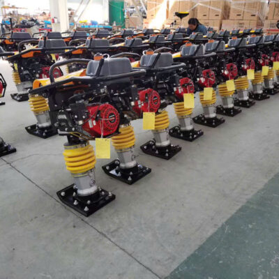 Máy Đầm Cóc Chạy Xăng Honda RM80