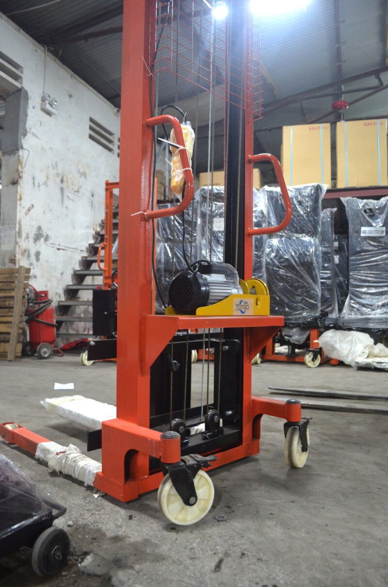 Xe Nâng Tay Điện 350kg cao 3m5