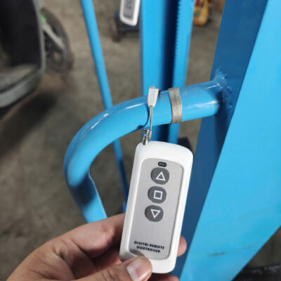 Xe Nâng Trèo Ô Tô 1000Kg Ắc Quy Xe Nâng Trèo Ô Tô 1000Kg Ắc Quy