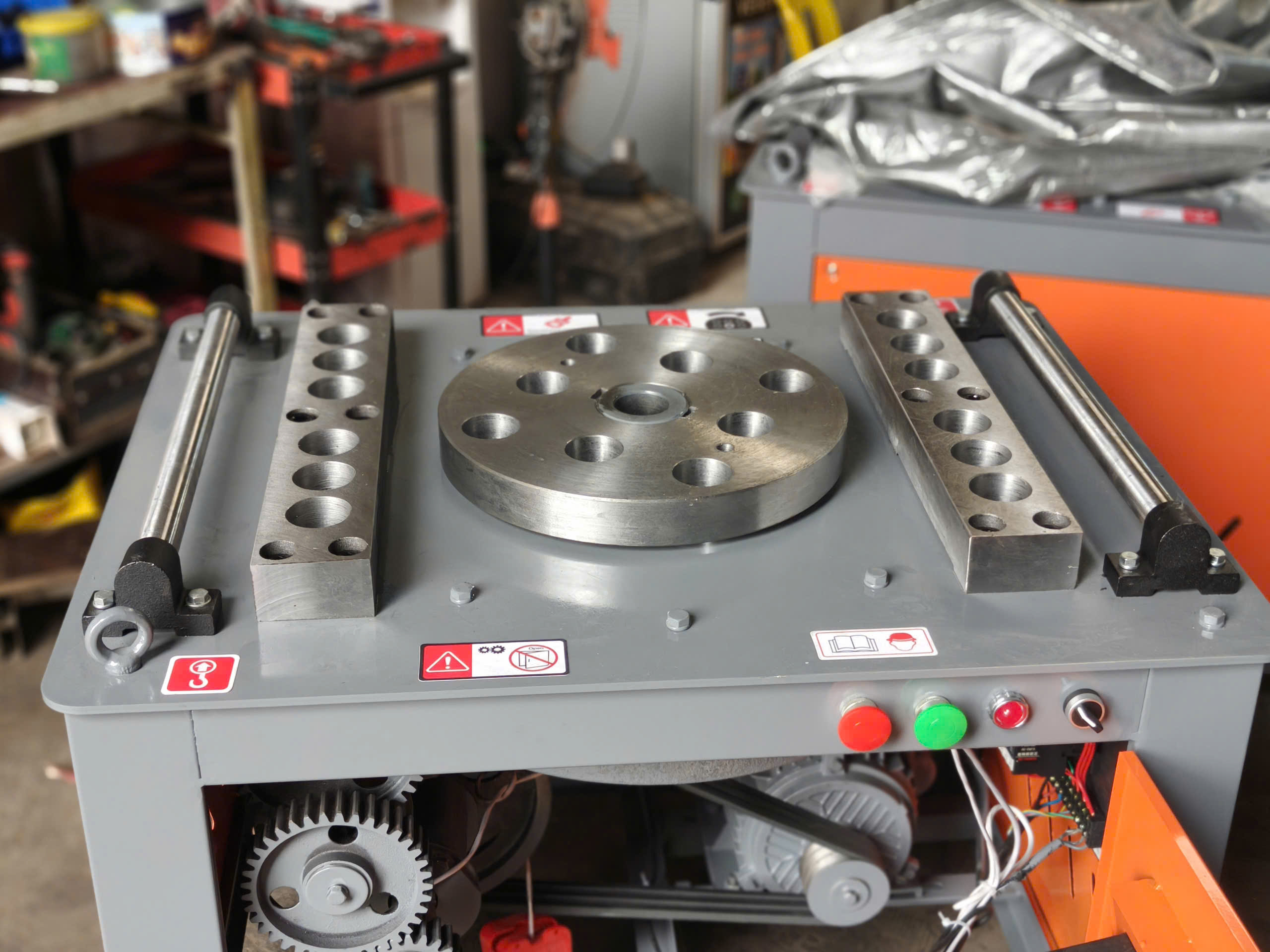 Máy Uốn Sắt GW50 Tự Động Máy Uốn Sắt GW50 Tự Động